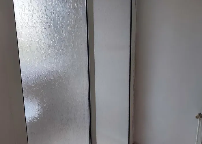 Emy Cu Baie Proprie Aproape De Plaja 3 Papuci Homestay szállás *